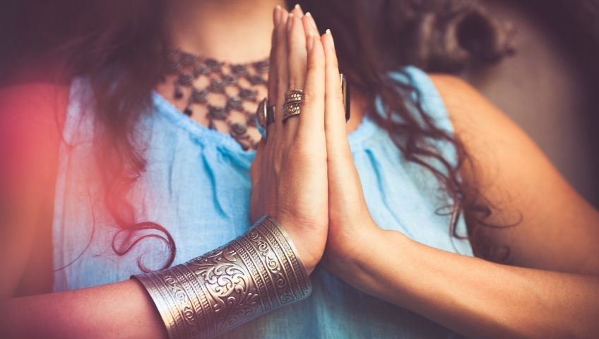 THE POWER OF MANTRA CHANTING